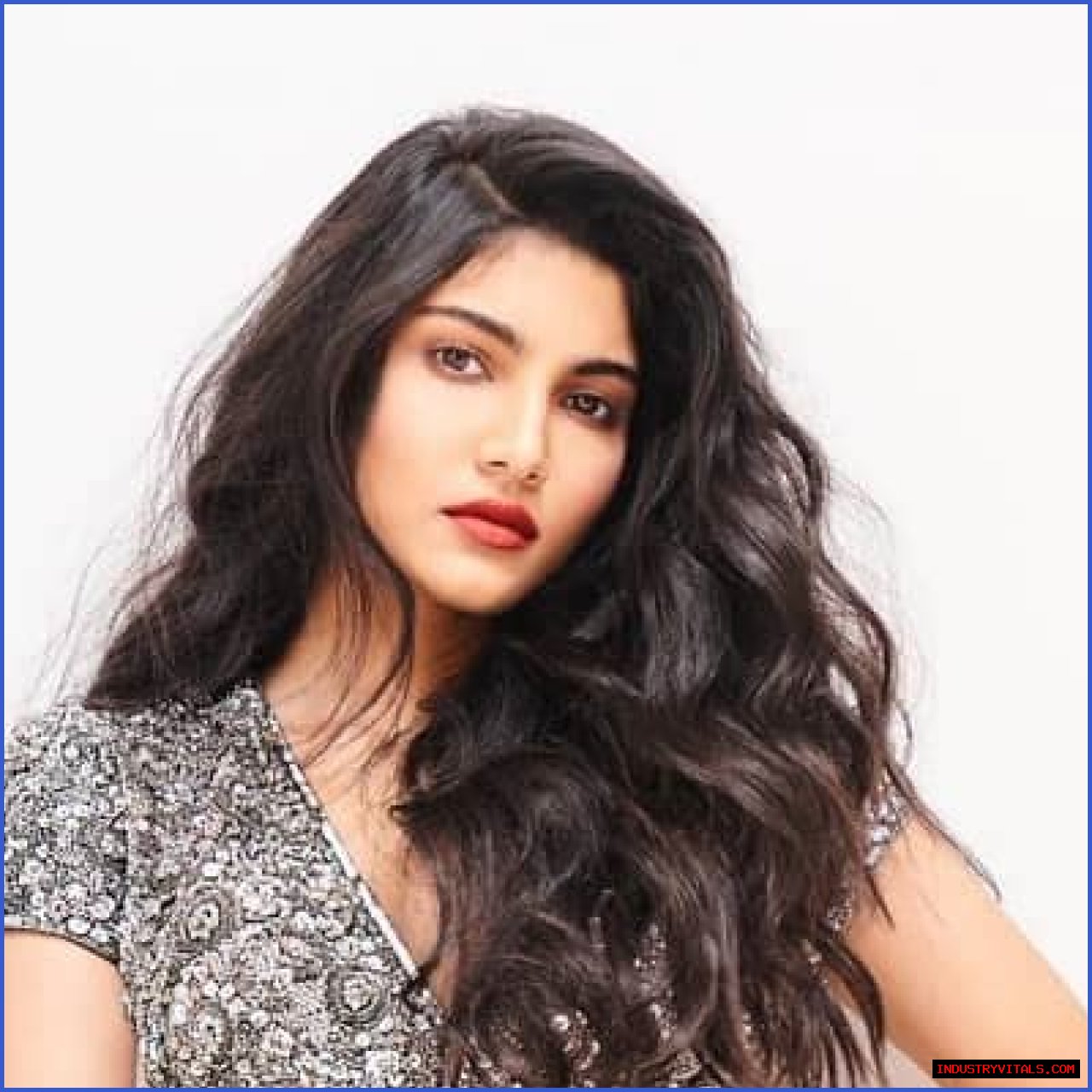 Alizeh Agnihotri- Bio, Height, Net Worth, Boyfriend