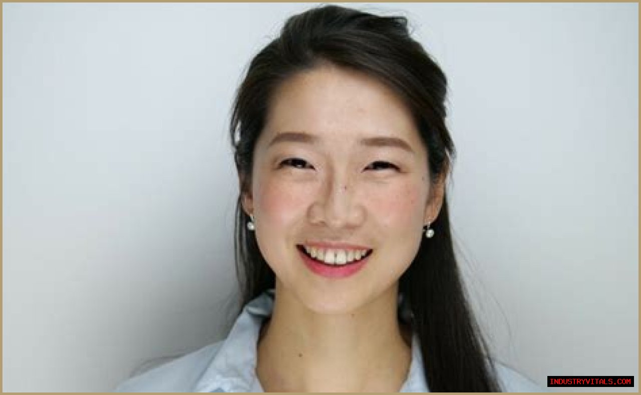 Angela Yu Chien Biography, Age, Height, Husband, Net Worth, Family