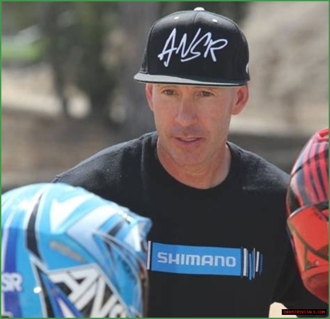 Dale Holmes Net Worth