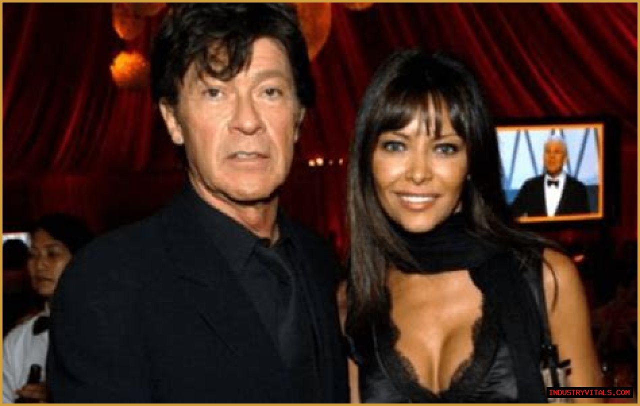 Dominique Bourgeois: Wiki (Robbie Robertson Ex-Wife), Age, Family, Net Worth, Nationality