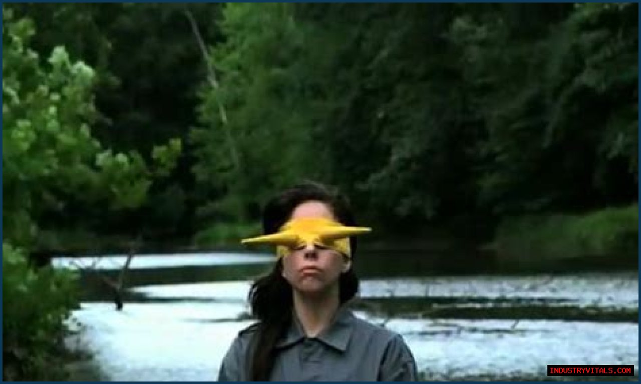 Lady Gaga Naked Photos: Goes Fully Nude in Abramovic Method Video