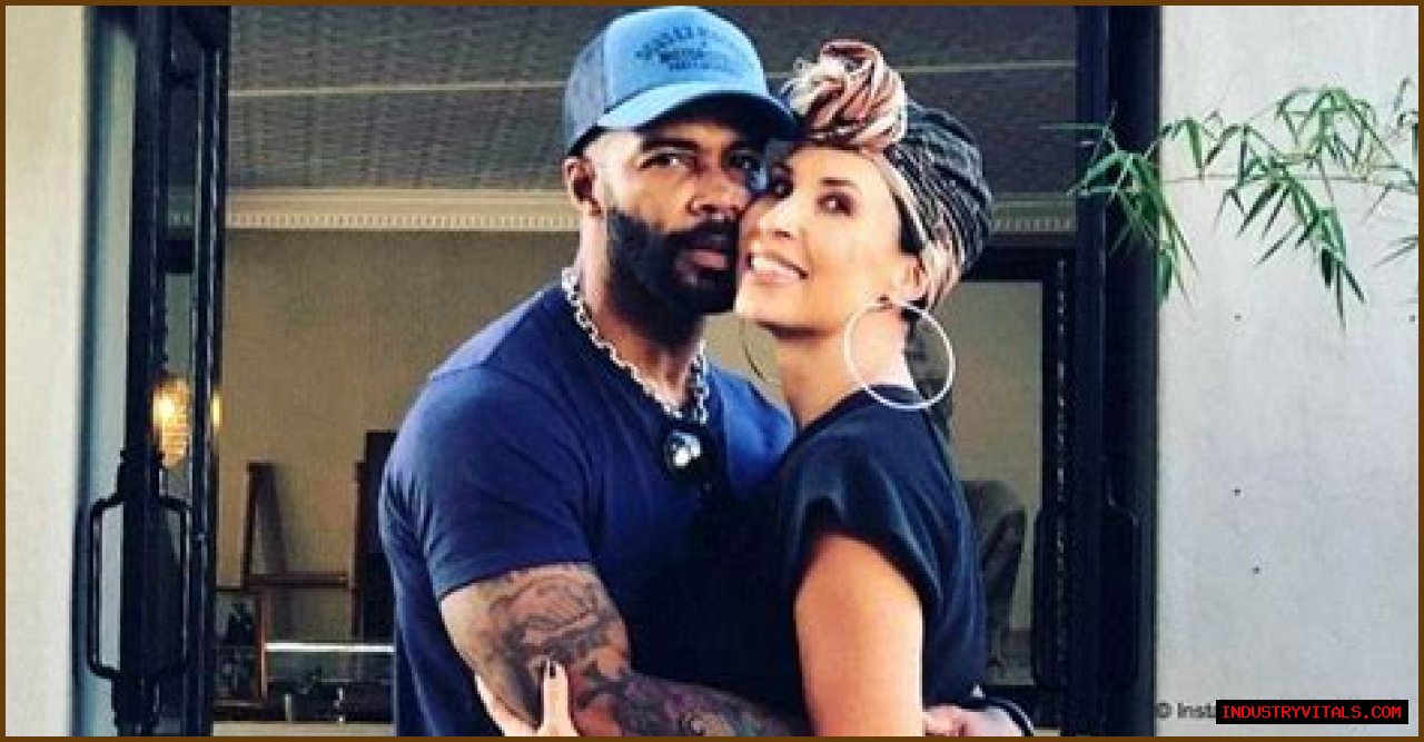 Omari Hardwick's Wife of 8 Years Jae Shows off Some Skin in a Beige Crop Top & Jeans (Photo)