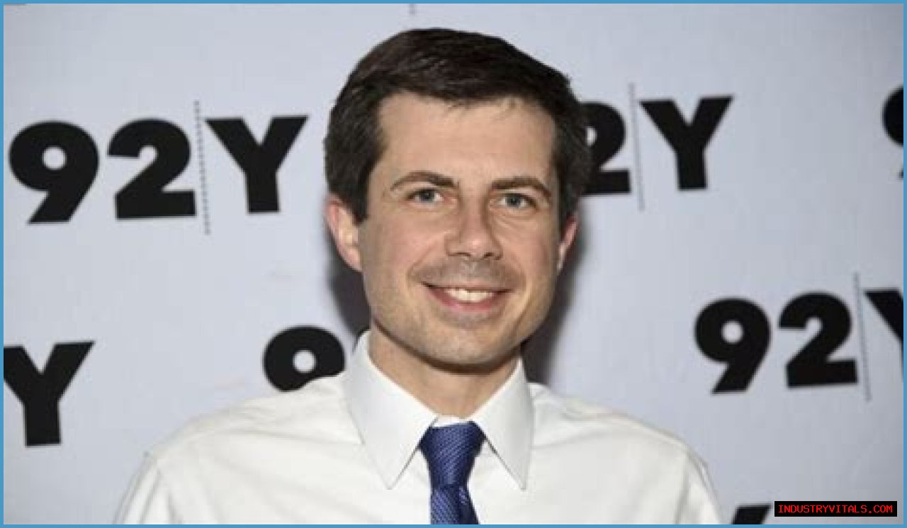 Pete Buttigieg- Wiki, Age, Height, Net Worth, Wife, Ethnicity