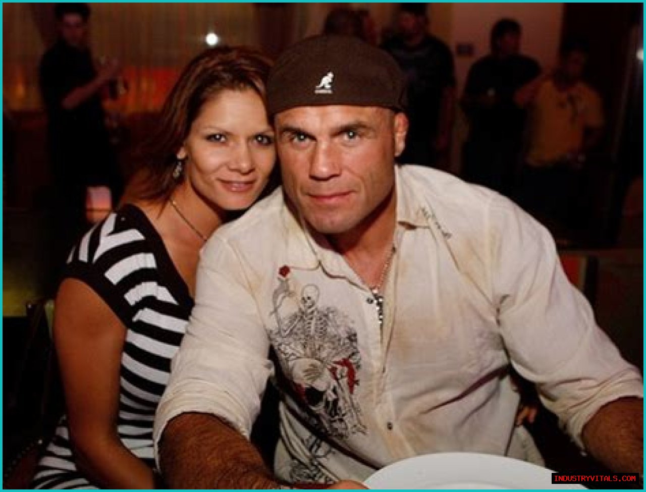 Randy Couture’s Wife (ex) Kim Couture 