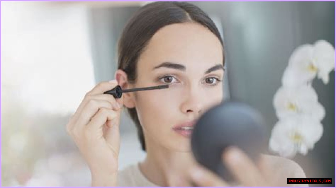 Reviewers Claim This Mascara Made Their Lashes Look Larger-than-Life