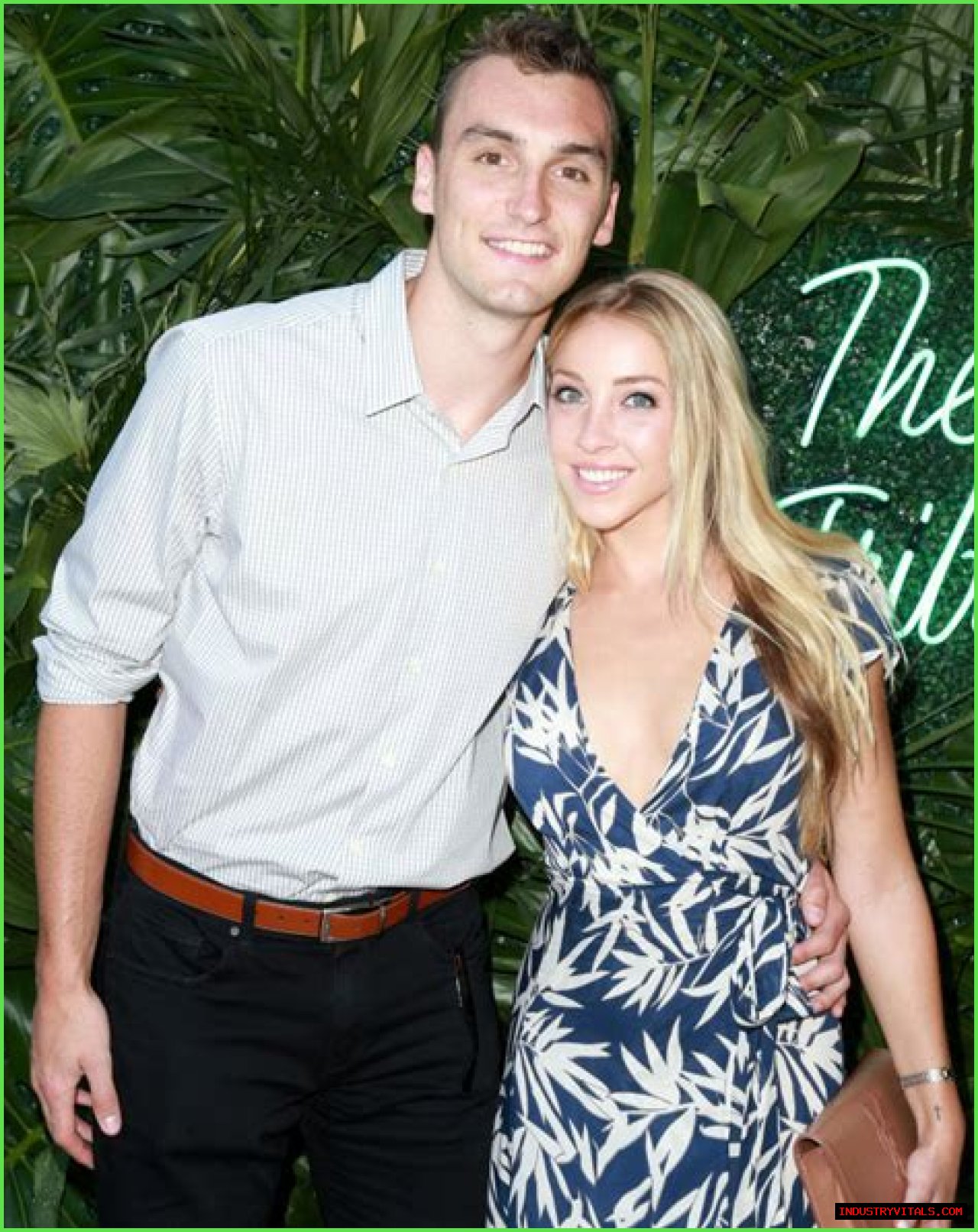  Sam Dekker’s wife Olivia Harlan Decker 