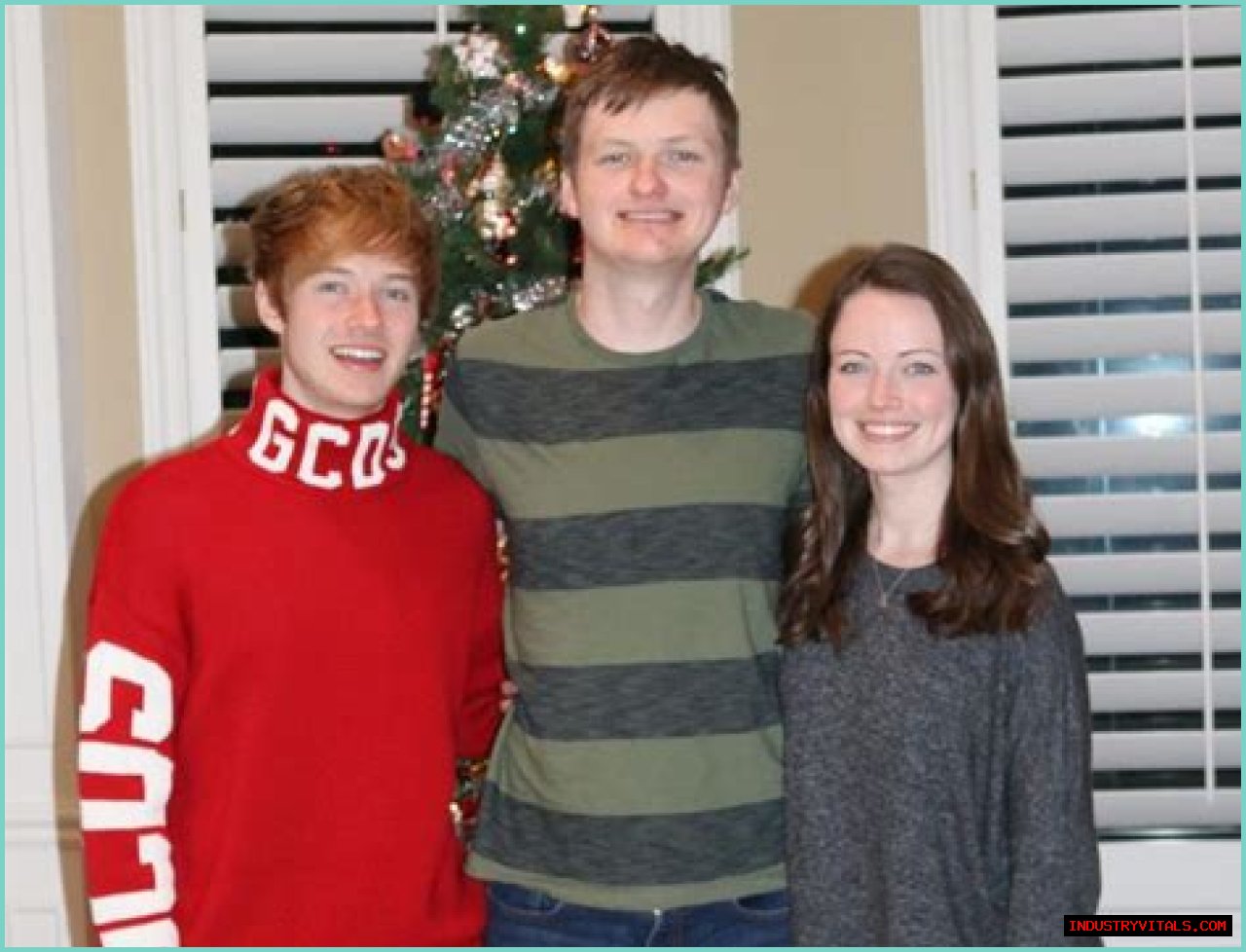 Sam Golbach - Age, Family, Bio