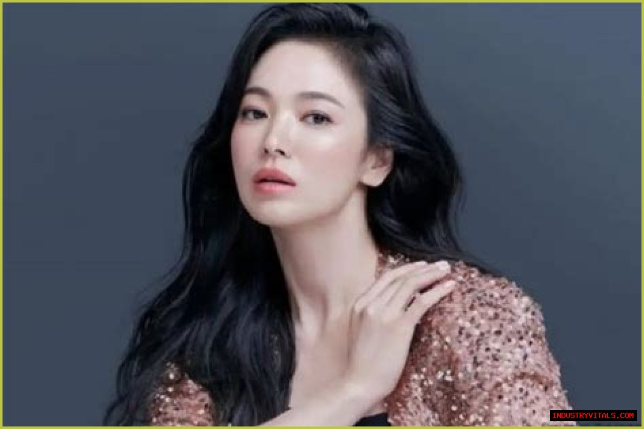 Song Hye Kyo | Religion, Parents | Father Song Dae Seob And Mother