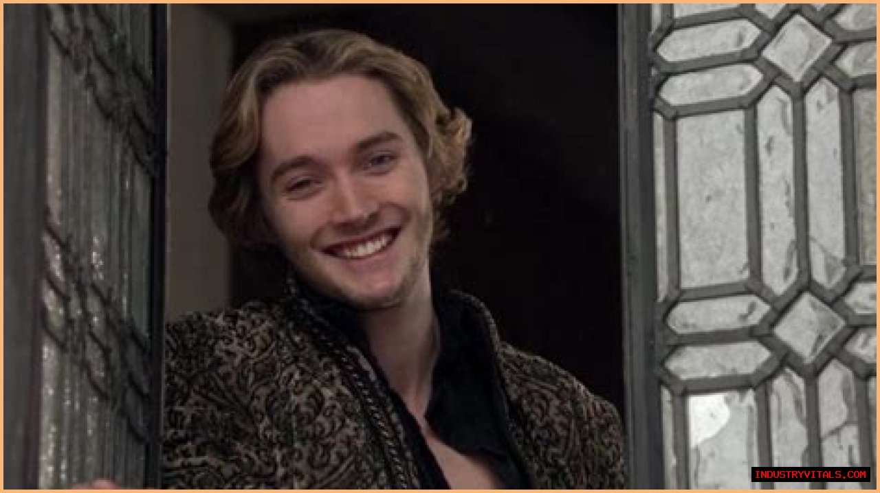 Toby Regbo’s Wealth