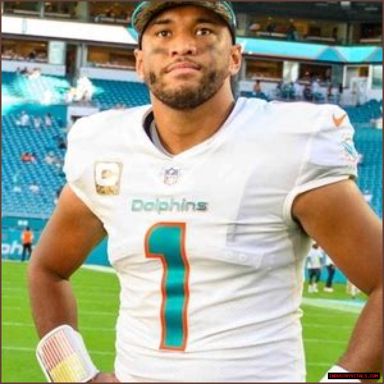 Tua Tagovailoa – Bio, Ethnicity, Religion, Brother, Parents, Family, Height
